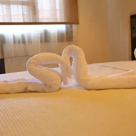 Hotel Derin Luxury 2*