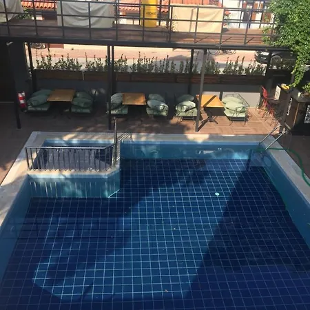 Derin Luxury