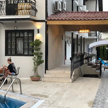 Derin Luxury